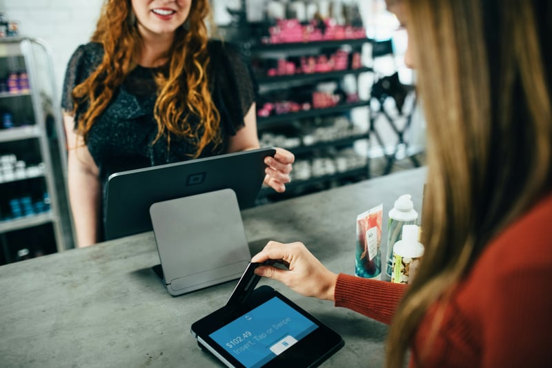 How to accept credit card payments: A smarter approach for growing businesses featured image