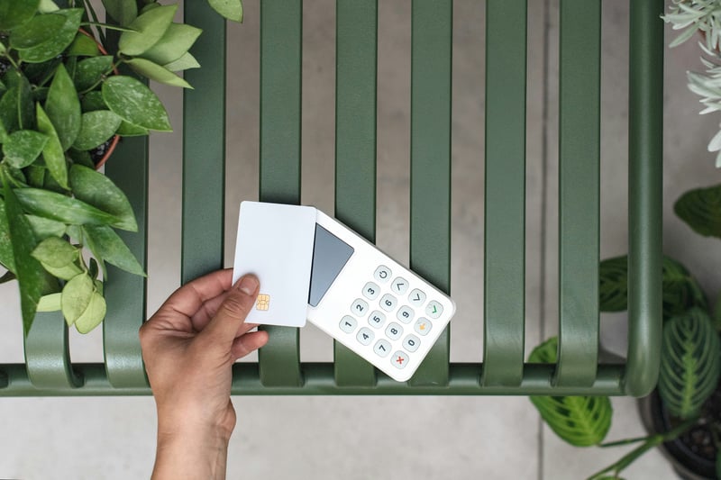 What is a merchant acquirer? featured image